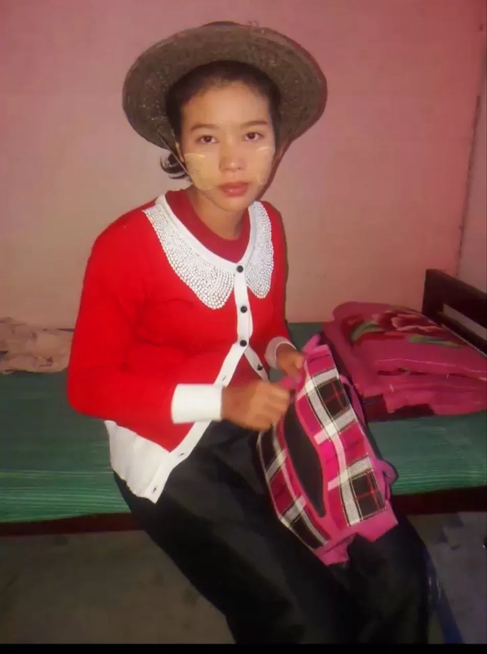 Album Panas 13 Dec 2025 - Koleksi Panas Asia